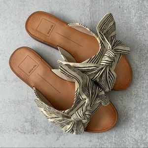 Dolce Vita Parin Bow Sandals